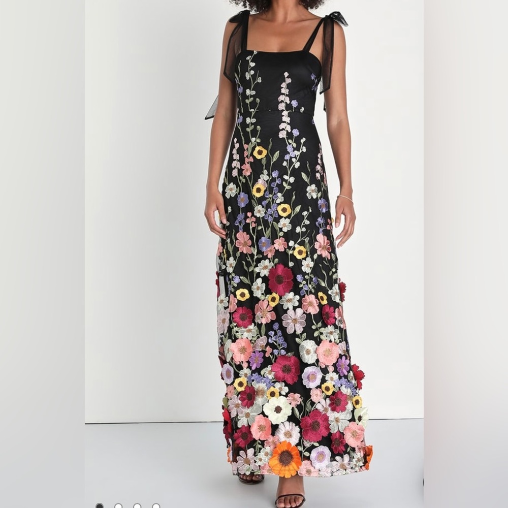 LULUS— Thriving Poise Black 3D Floral Embroidered Tie-Strap Maxi Dress, Size M
